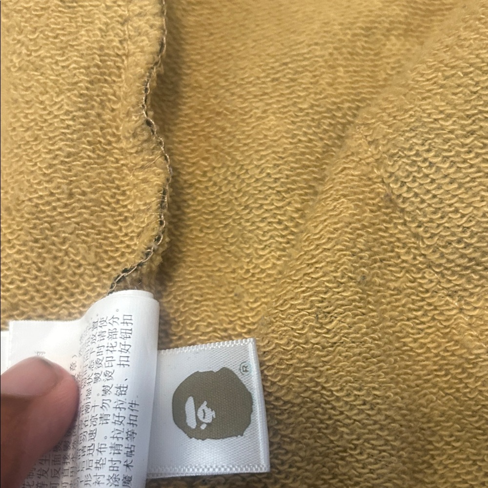 Bape Camouflage Shark Hoodie - Picture 4 of 5